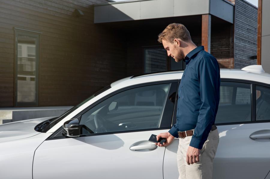 Детали экстерьера BMW 320d Sport Line (G20) 2019 года  (WW) (фото 36 из 311)